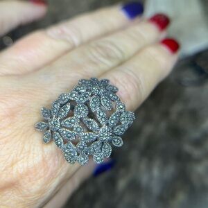 VINTAGE 925 STERLING SILVER RING MARCASITE DOME ORNATE FLOWERS SIZE 7